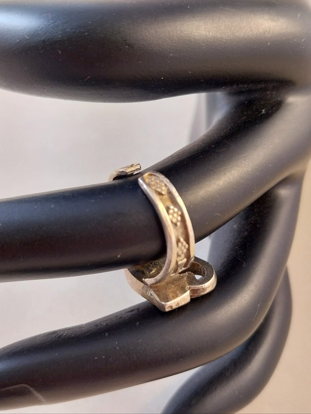 Vintage Sterling Silver Ring with Blue, White and Brown Inlay - Picture 10 of 11